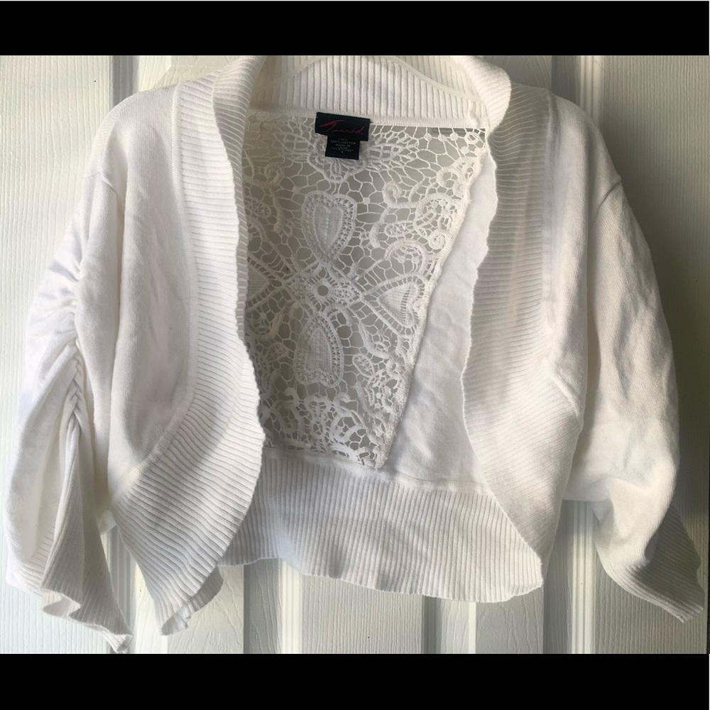 Torrid white shrug w/lace back